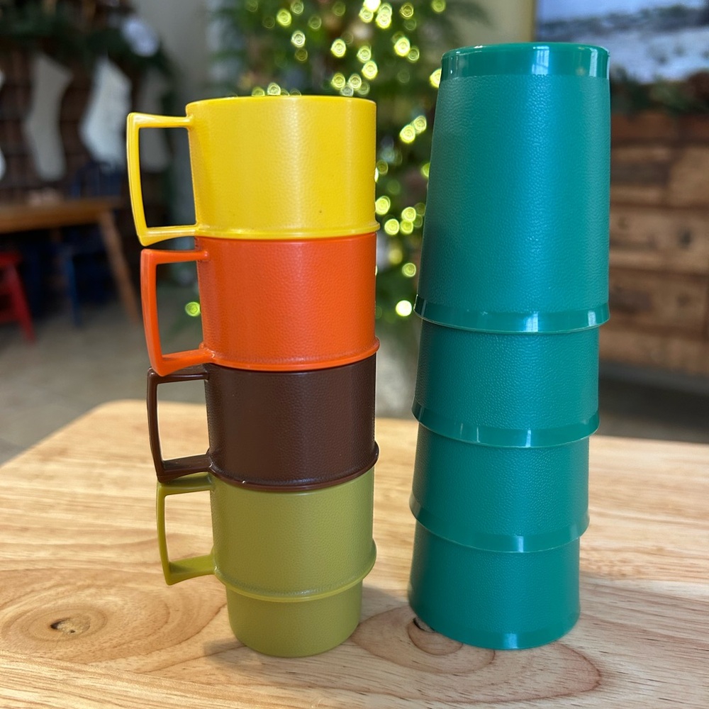 Vintage Mini Tupperware Mugs & Cups
